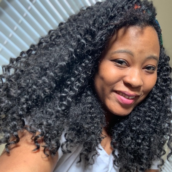 Meet your Posher, Anquisha - Picture 1 of 1